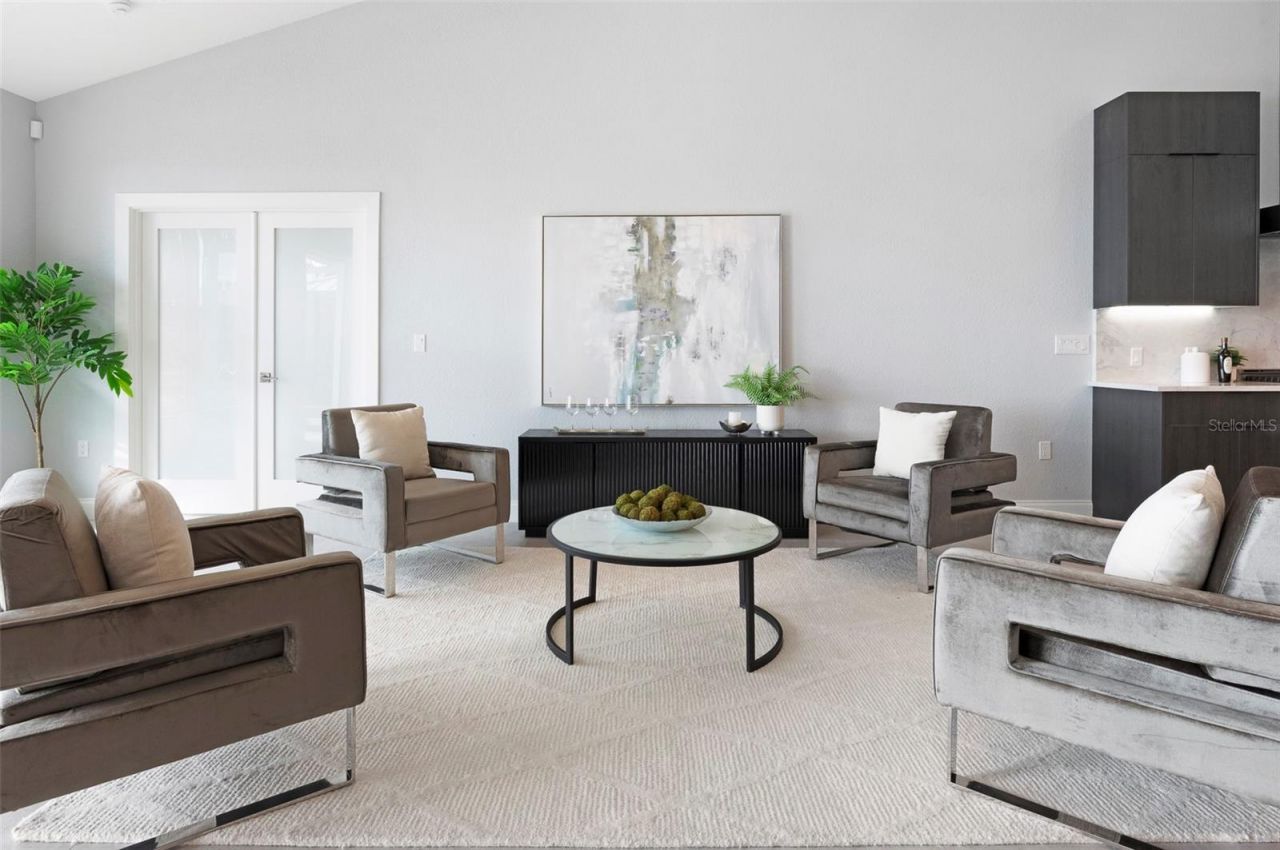 8400 35th Avenue N, Saint Petersburg, FL 33710 Photo