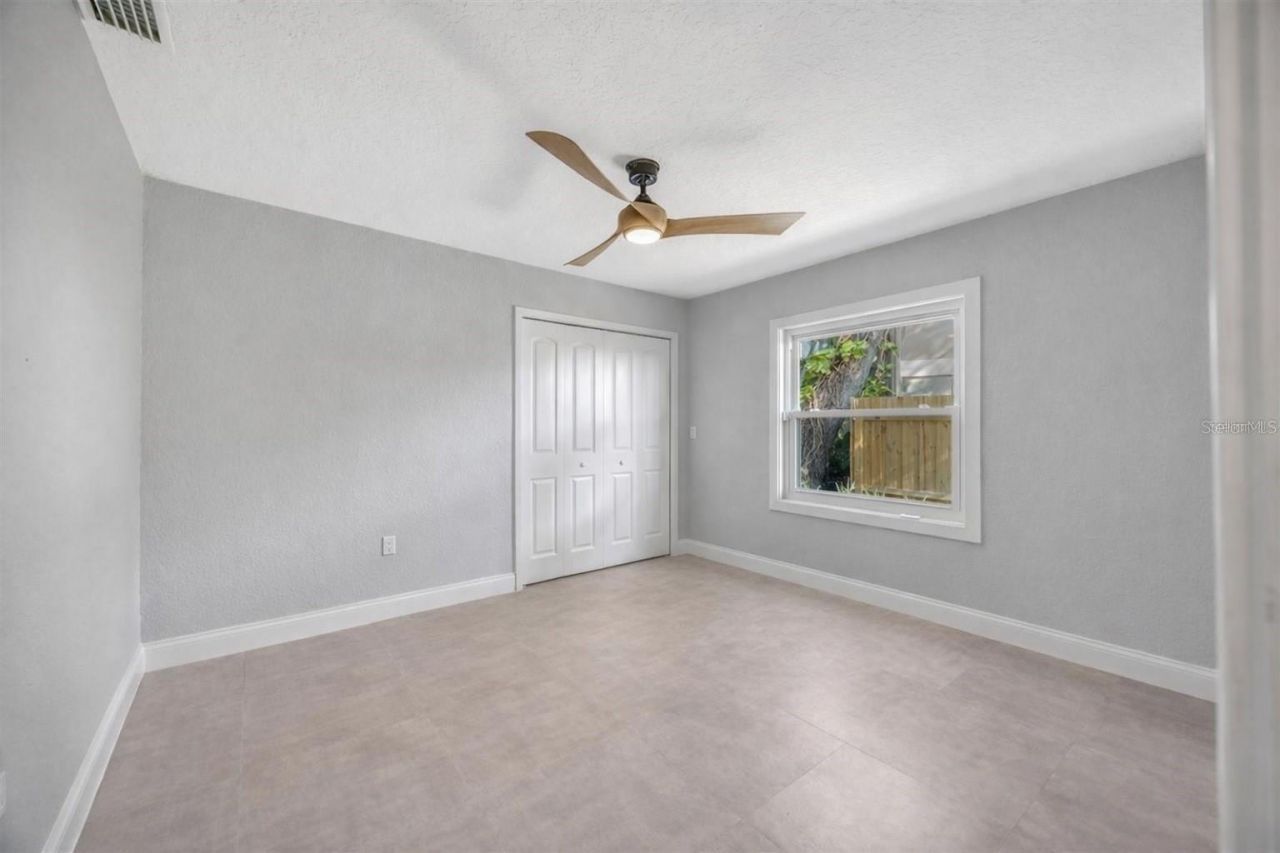 8400 35th Avenue N, Saint Petersburg, FL 33710 Photo