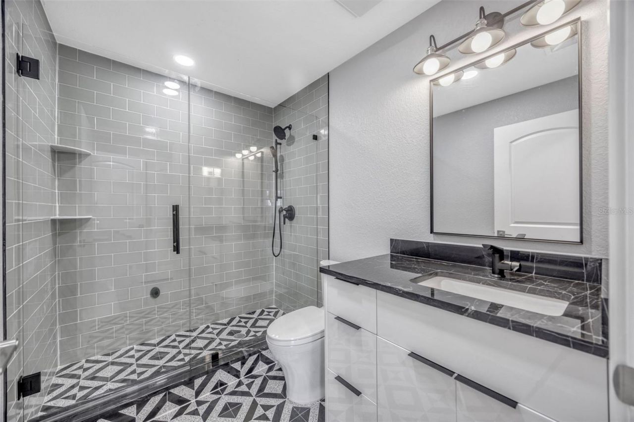 8400 35th Avenue N, Saint Petersburg, FL 33710 Photo