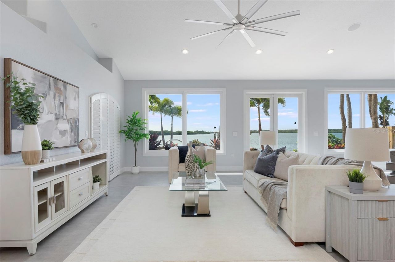 8400 35th Avenue N, Saint Petersburg, FL 33710 Photo