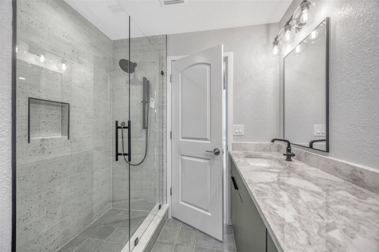 8400 35th Avenue N, Saint Petersburg, FL 33710 Photo