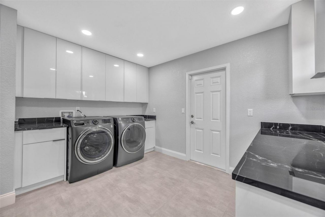 8400 35th Avenue N, Saint Petersburg, FL 33710 Photo