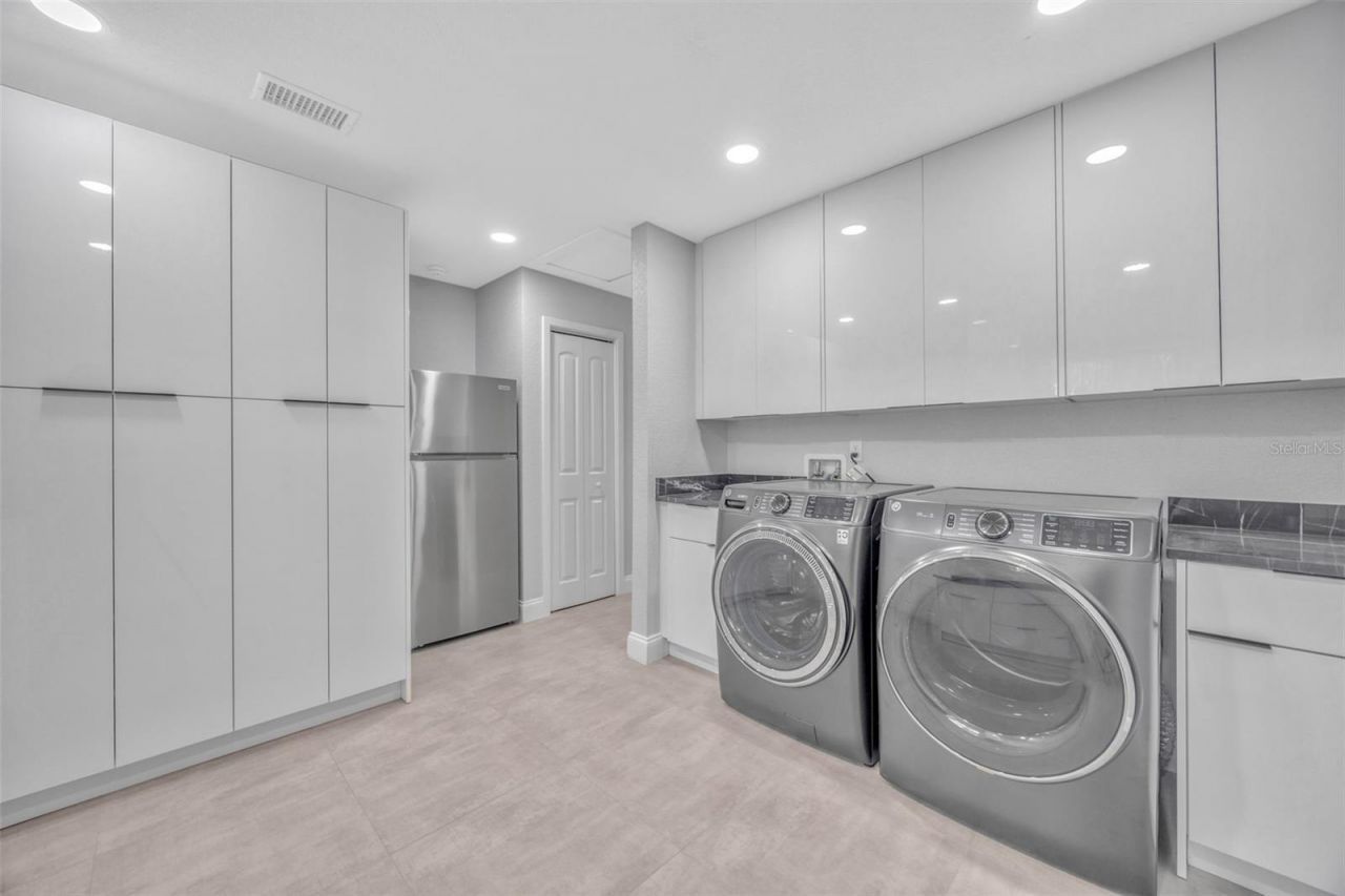 8400 35th Avenue N, Saint Petersburg, FL 33710 Photo