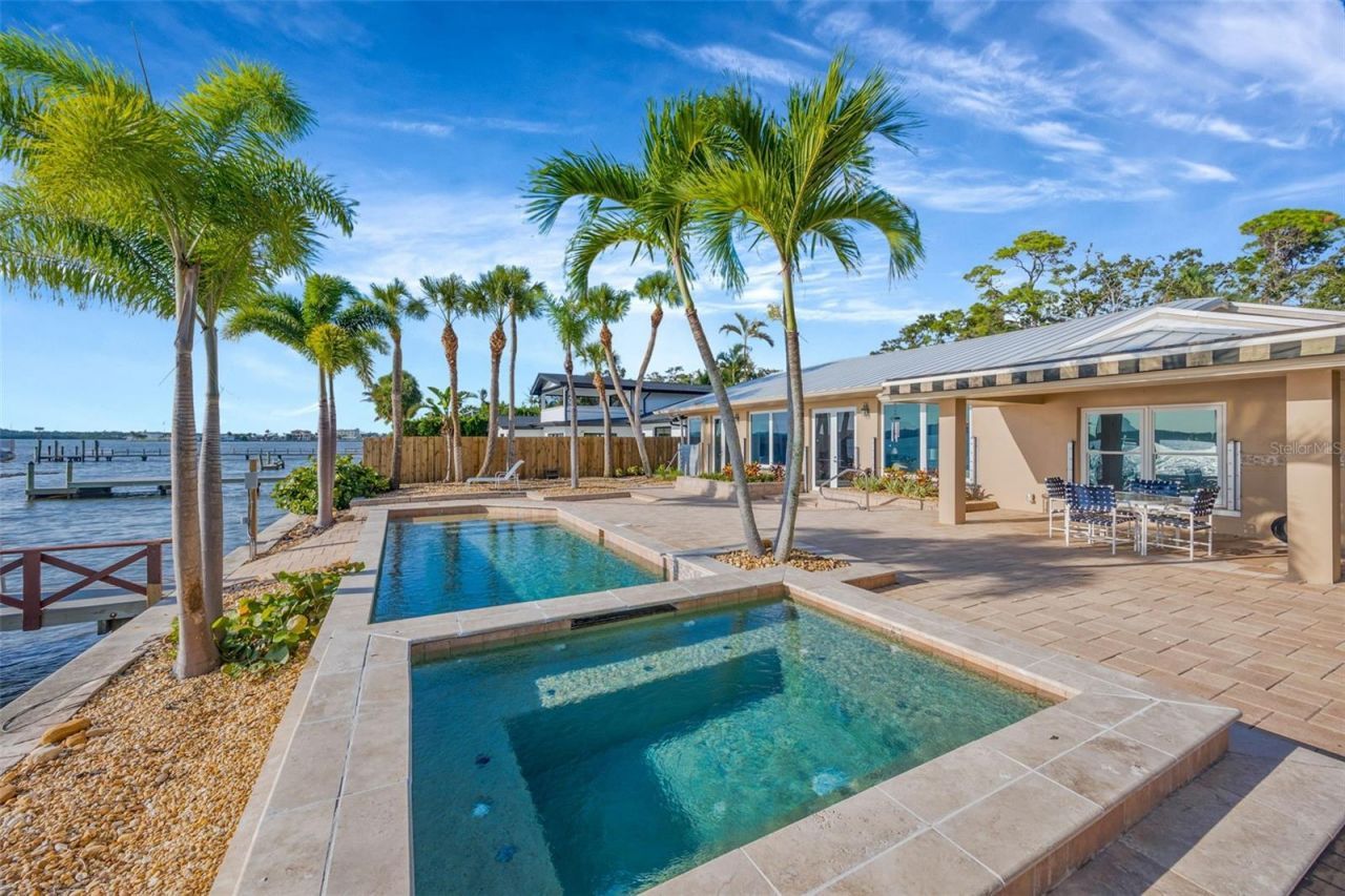 8400 35th Avenue N, Saint Petersburg, FL 33710 Photo