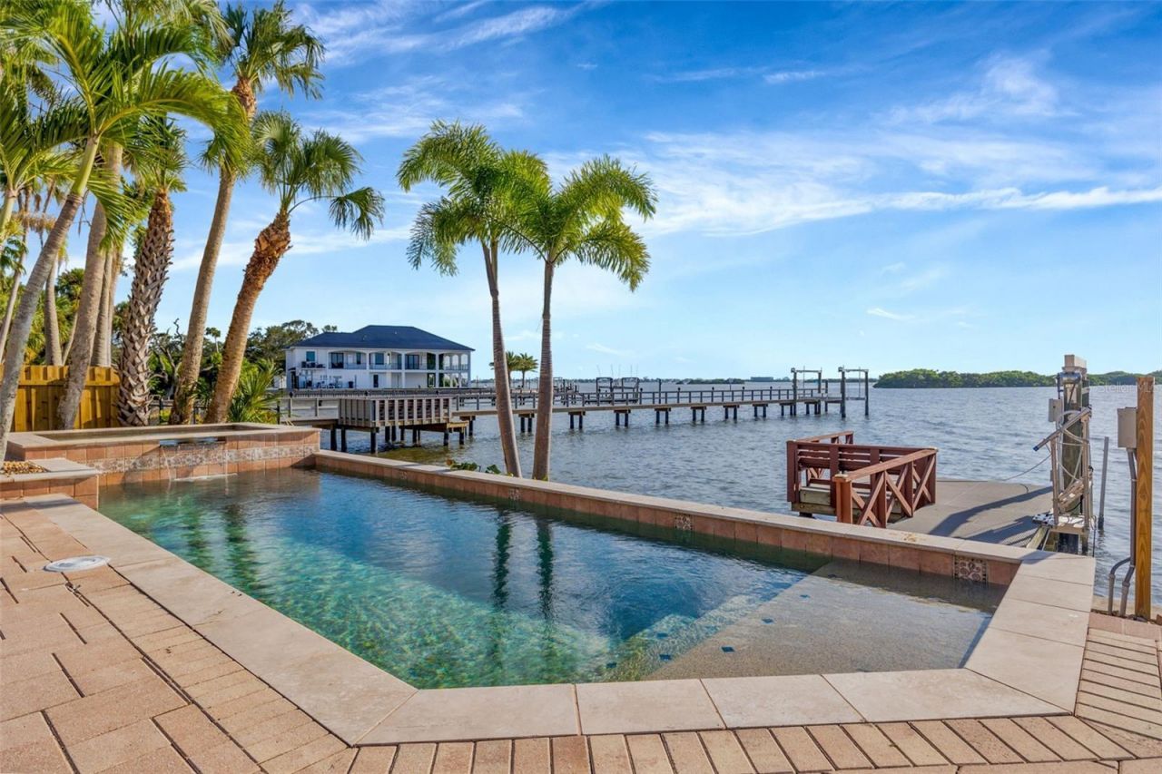 8400 35th Avenue N, Saint Petersburg, FL 33710 Photo