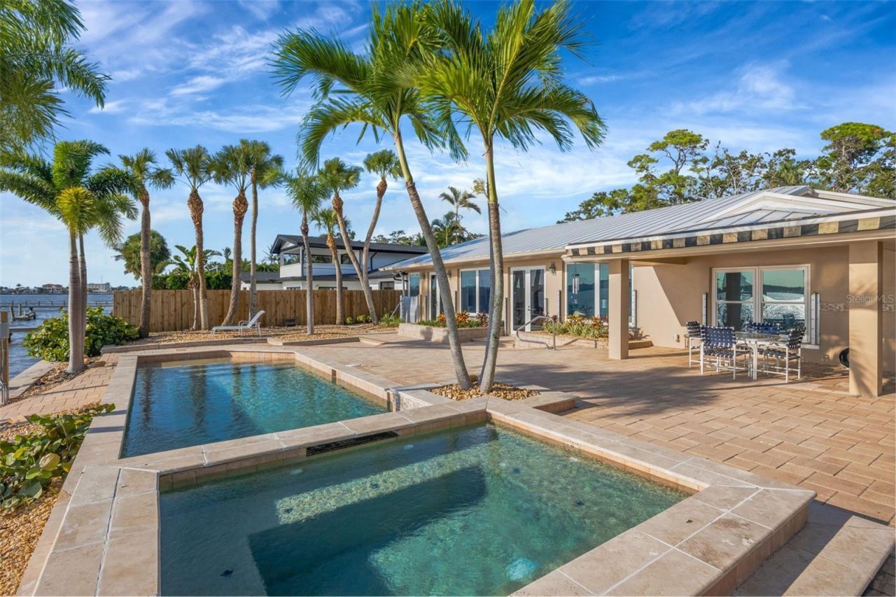 8400 35th Avenue N, Saint Petersburg, FL 33710 Photo