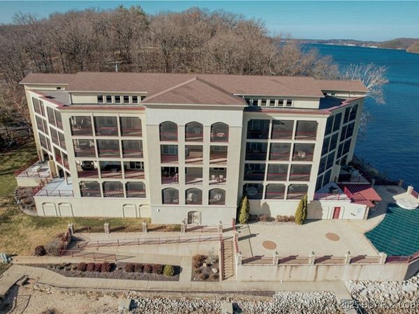 3168 Twin Rivers Pt, Unit 3E, Camdenton, MO 65020