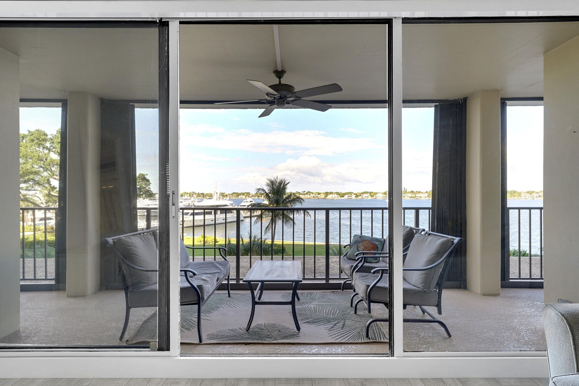 134 Lakeshore Drive, Unit 316, North Palm Beach, FL 33408 Photo