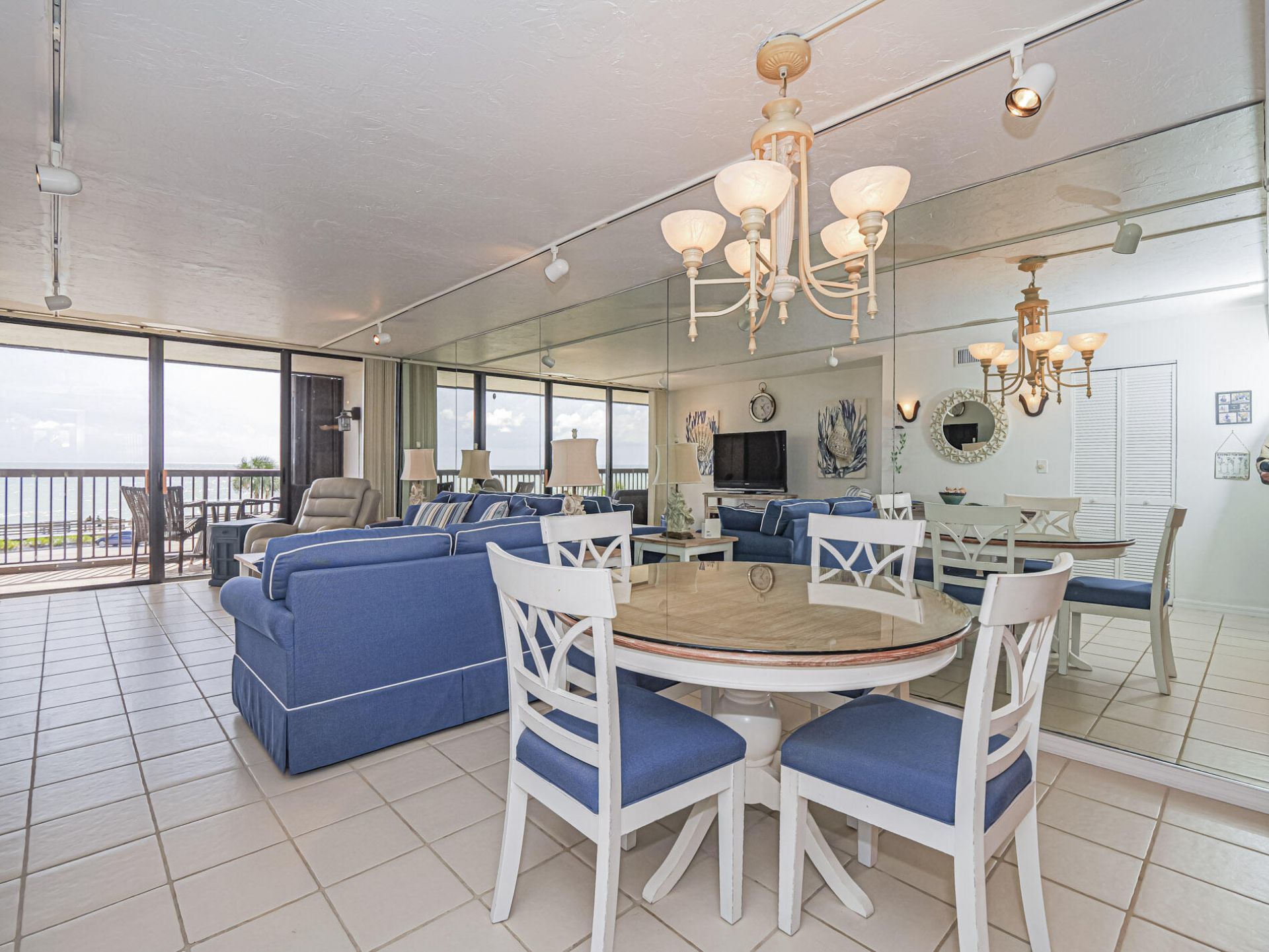 4141 Ocean Drive, Unit 403, Vero Beach, FL 32963 Photo