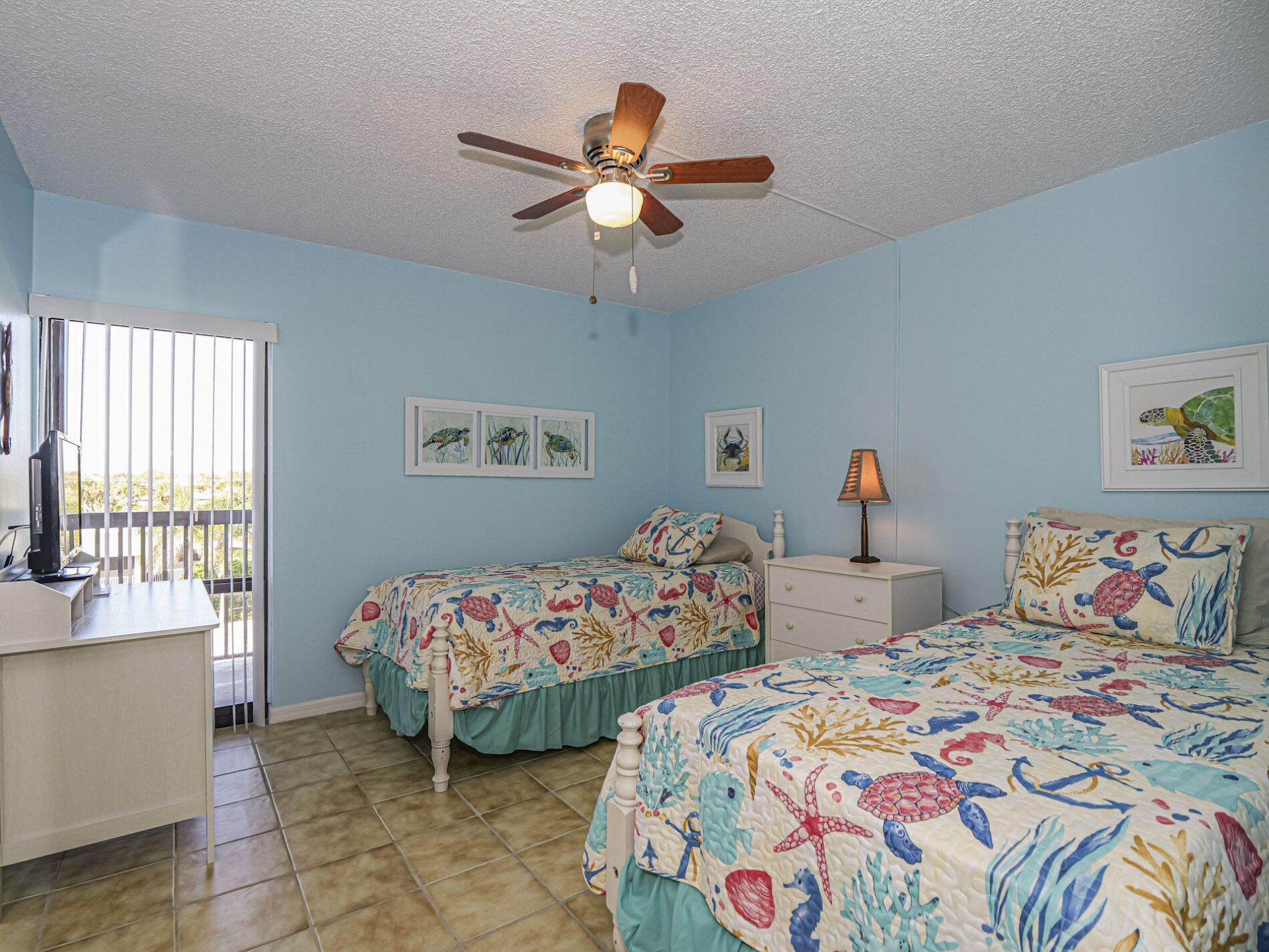 4141 Ocean Drive, Unit 403, Vero Beach, FL 32963 Photo