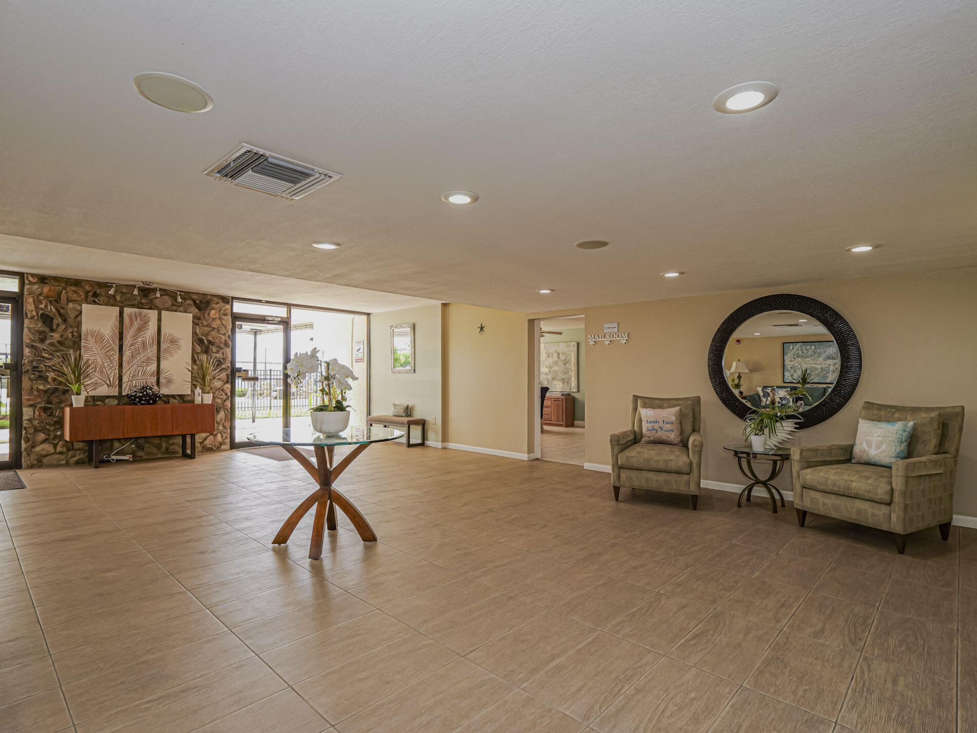 4141 Ocean Drive, Unit 403, Vero Beach, FL 32963 Photo