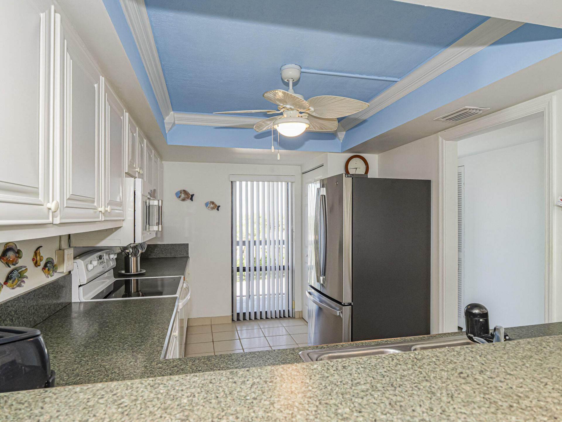 4141 Ocean Drive, Unit 403, Vero Beach, FL 32963 Photo