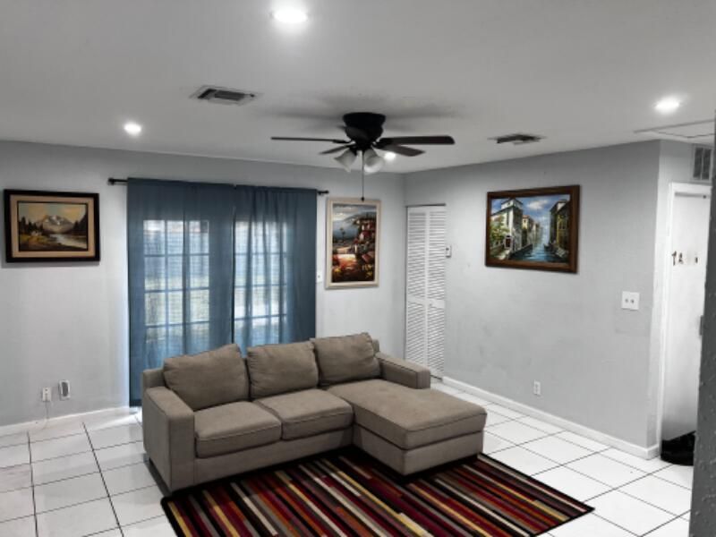 548 NW 2nd Way, Unit A5, Deerfield Beach, FL 33441 Main Photo