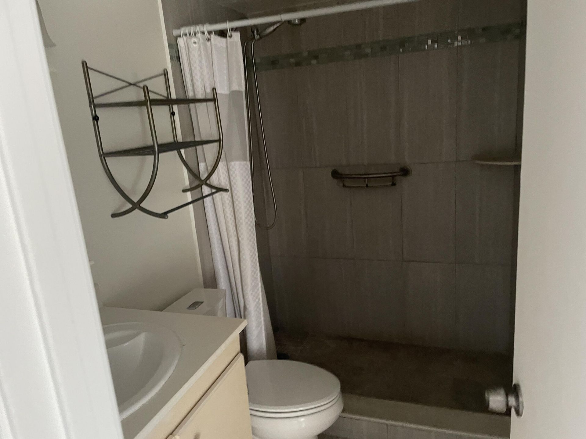 100 Village Green Circle E, Unit 312, Palm Springs, FL 33461 Photo