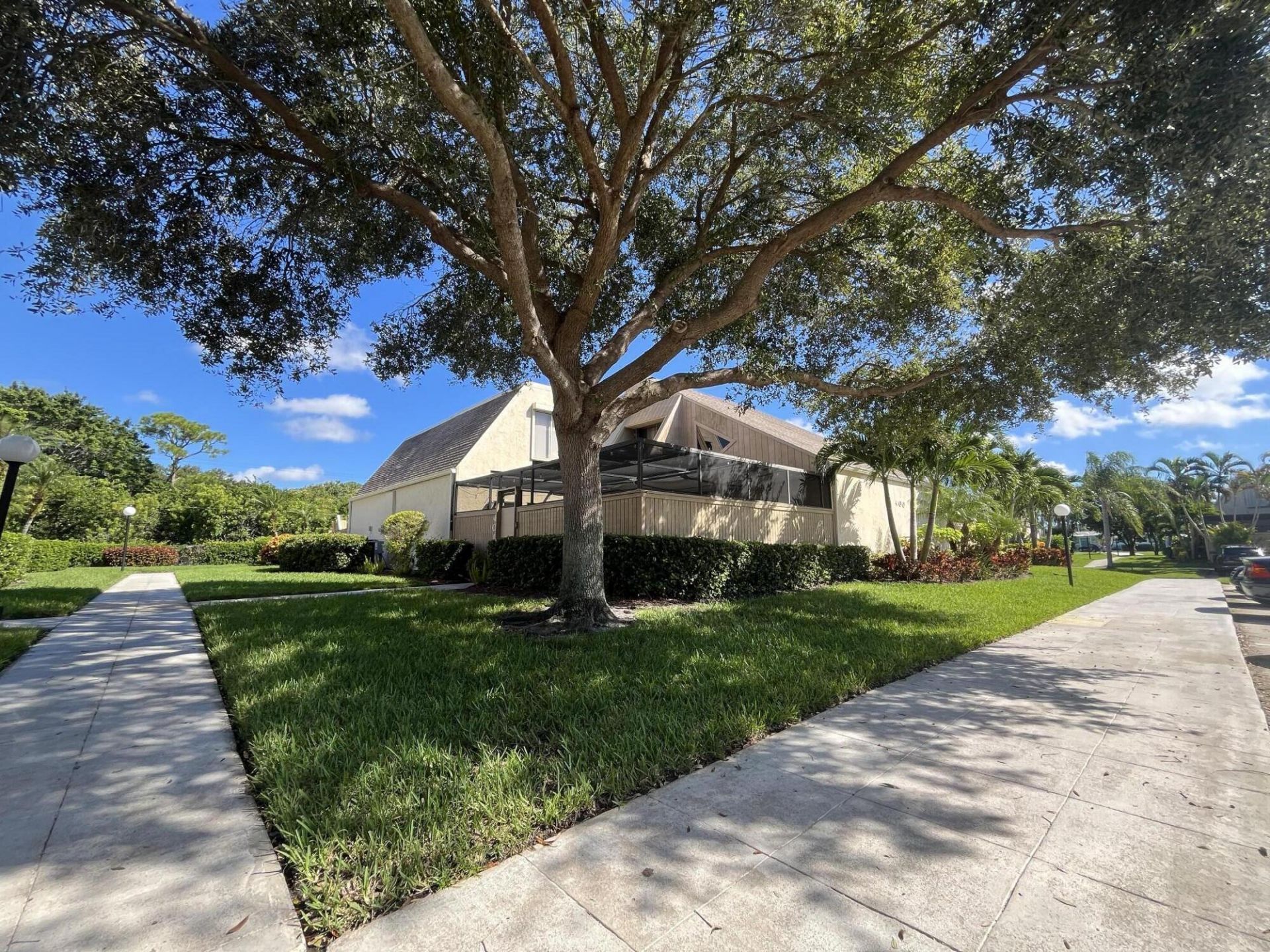 1100 SE Mitchell Avenue, Unit 401, Port Saint Lucie, FL 34952 Photo