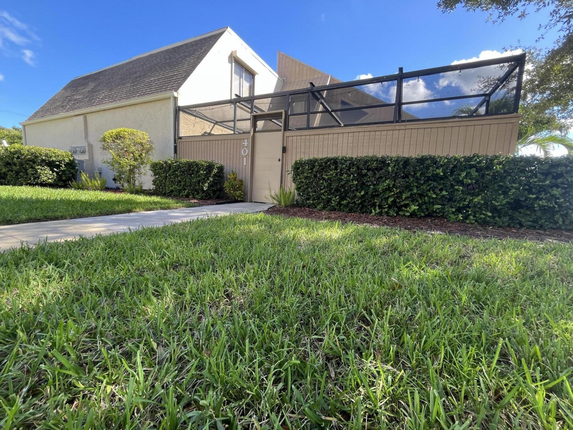 1100 SE Mitchell Avenue, Unit 401, Port Saint Lucie, FL 34952 Photo
