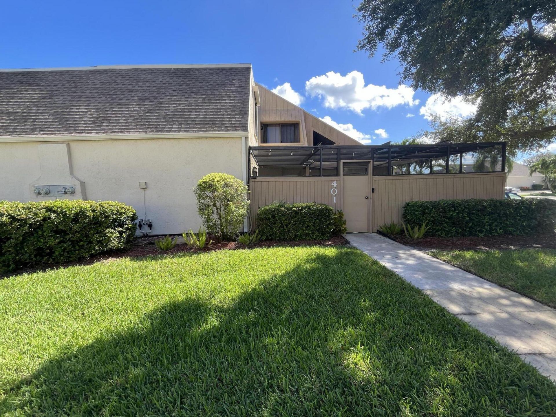 1100 SE Mitchell Avenue, Unit 401, Port Saint Lucie, FL 34952 Photo