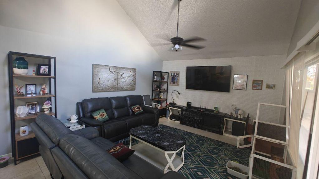 1100 SE Mitchell Avenue, Unit 401, Port Saint Lucie, FL 34952 Photo