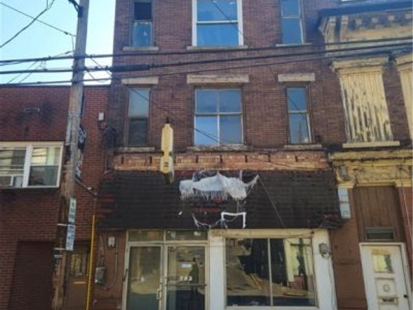 702-704 Commercial Street, Mingo Junction, OH 43938