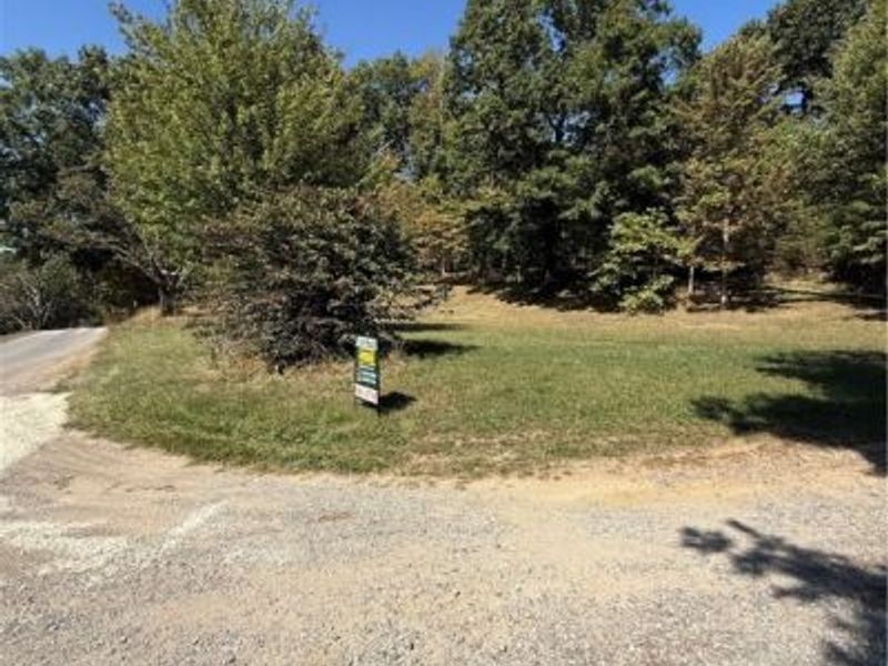 Deer Road SW, Bowerston, OH 44695 Photo 2