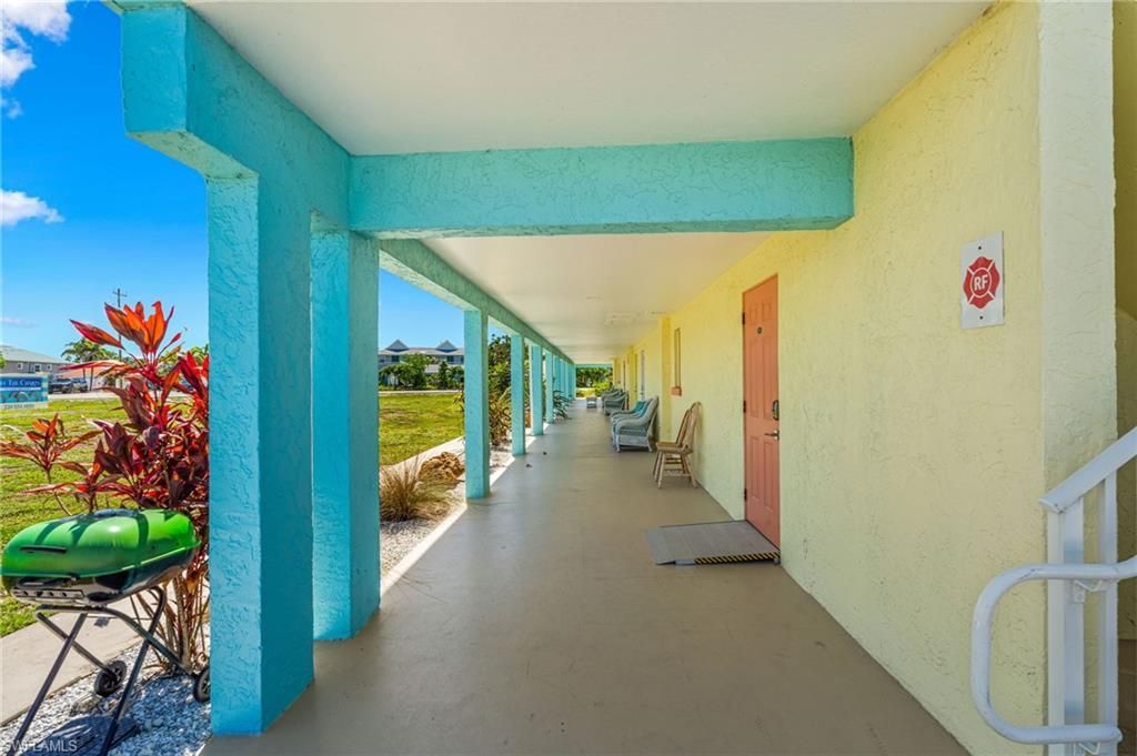 2904-2938 Sanibel Blvd, Unit 1-20, Saint James City, FL 33956 Photo