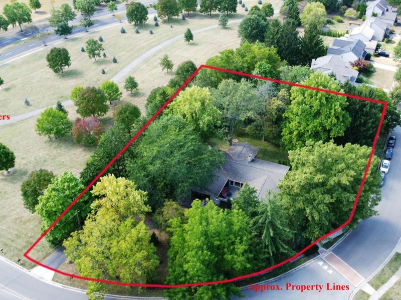 5781 Wilcox Road, Dublin, OH 43016 Photo 2