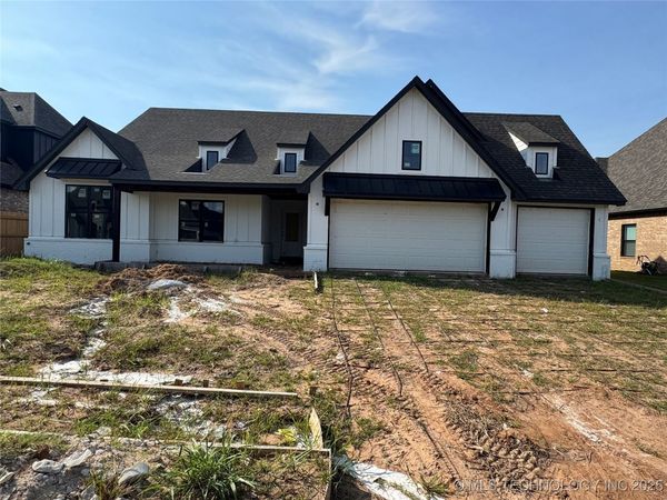 5914 E 128th Street S, Bixby, OK 74008