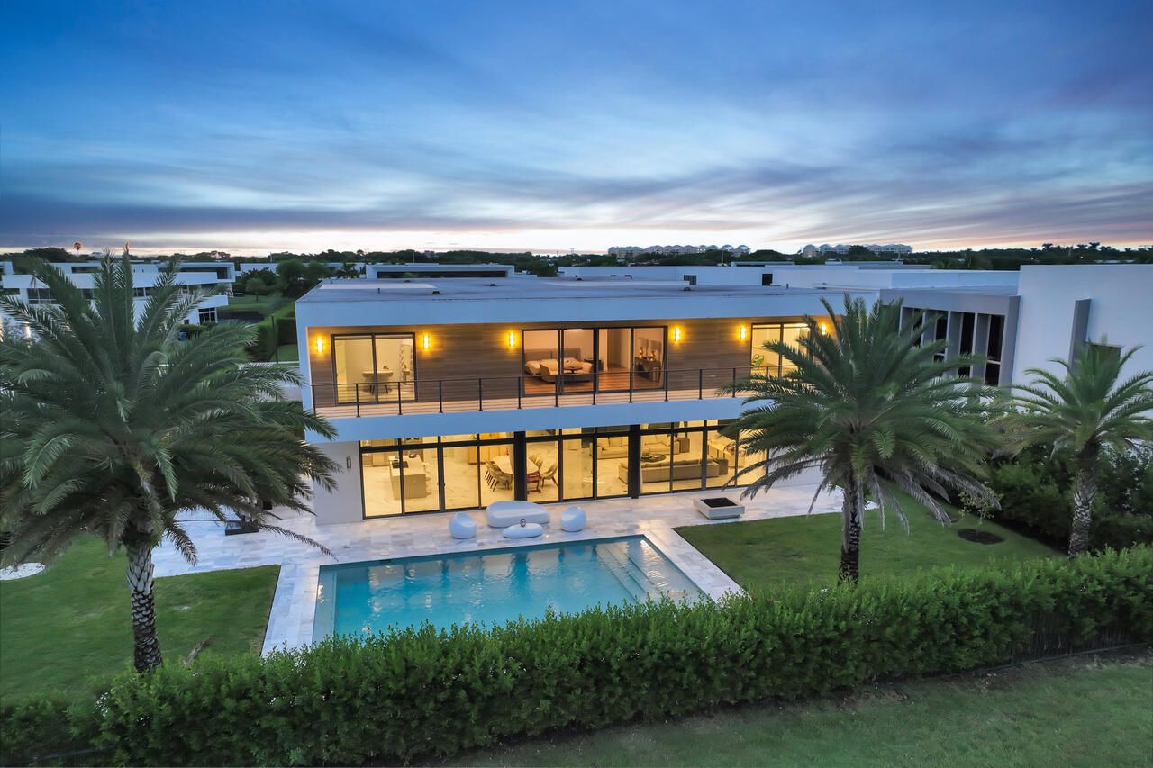 16572 S Botaniko Dr S, Weston, FL 33326 Photo