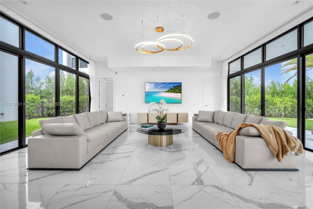 16572 S Botaniko Dr S, Weston, FL 33326 Photo