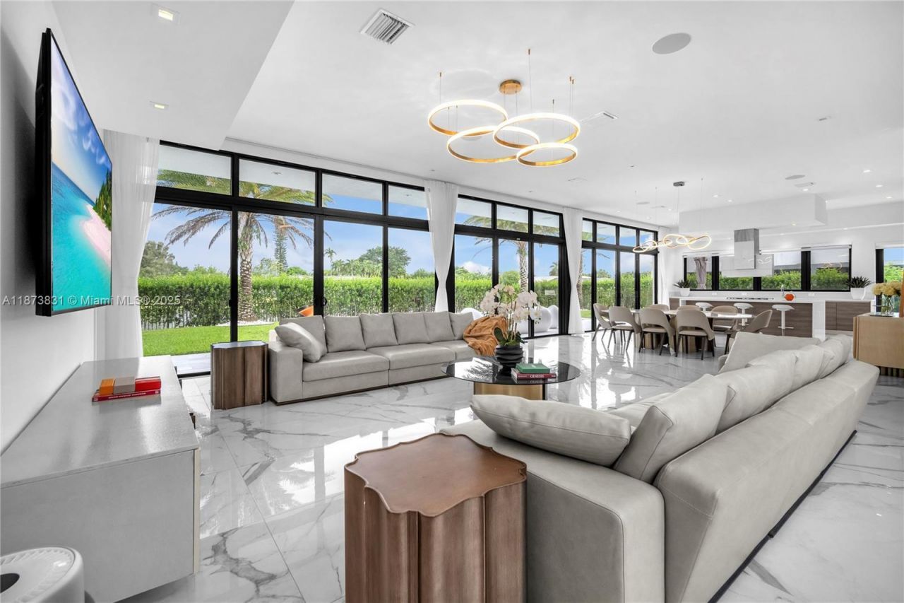 16572 S Botaniko Dr S, Weston, FL 33326 Photo