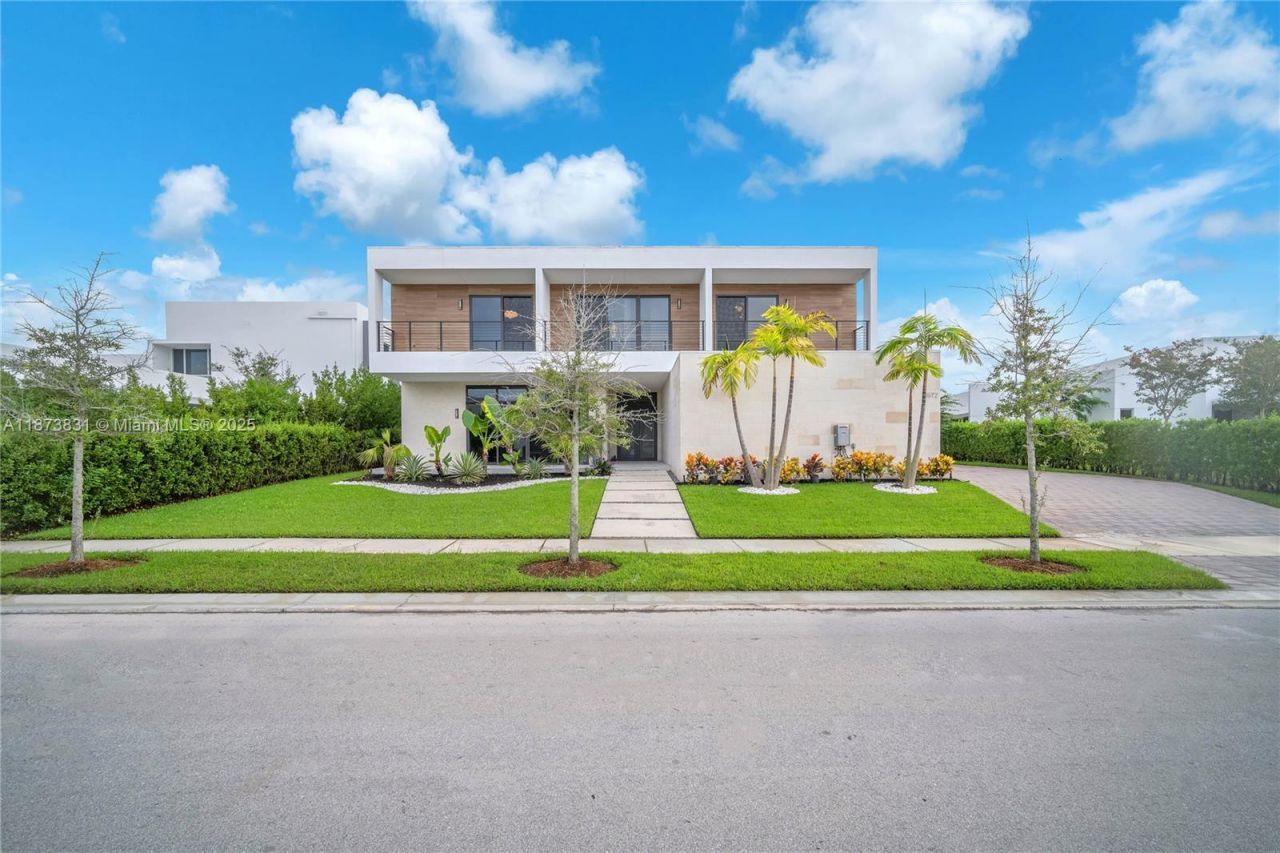 16572 S Botaniko Dr S, Weston, FL 33326 Photo