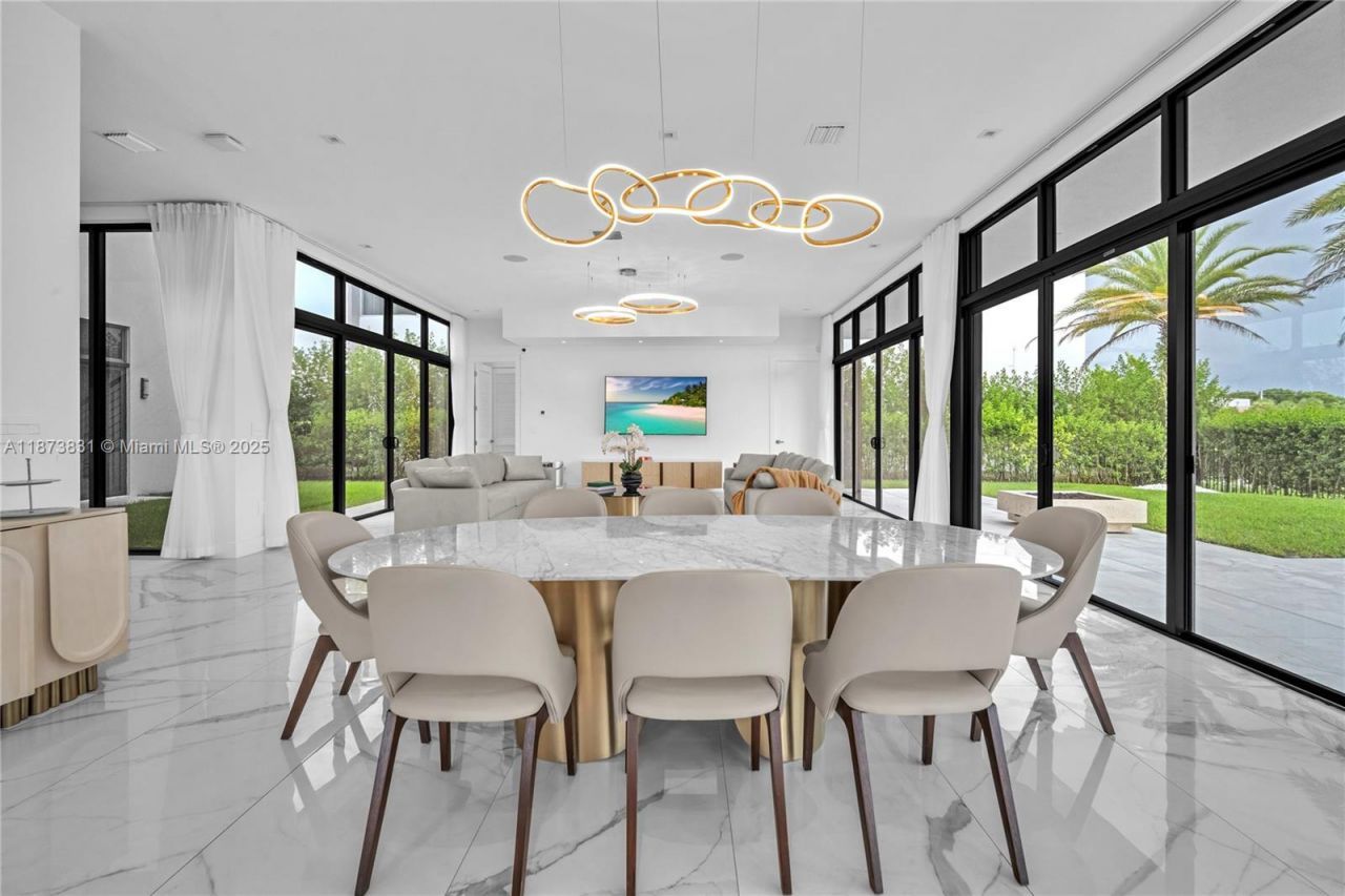 16572 S Botaniko Dr S, Weston, FL 33326 Photo