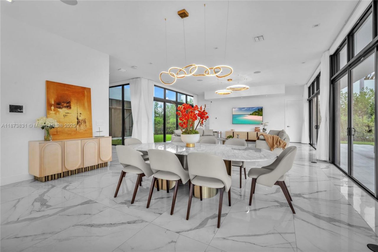 16572 S Botaniko Dr S, Weston, FL 33326 Photo