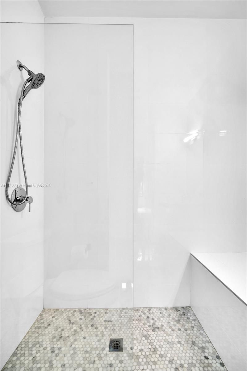 16572 S Botaniko Dr S, Weston, FL 33326 Photo