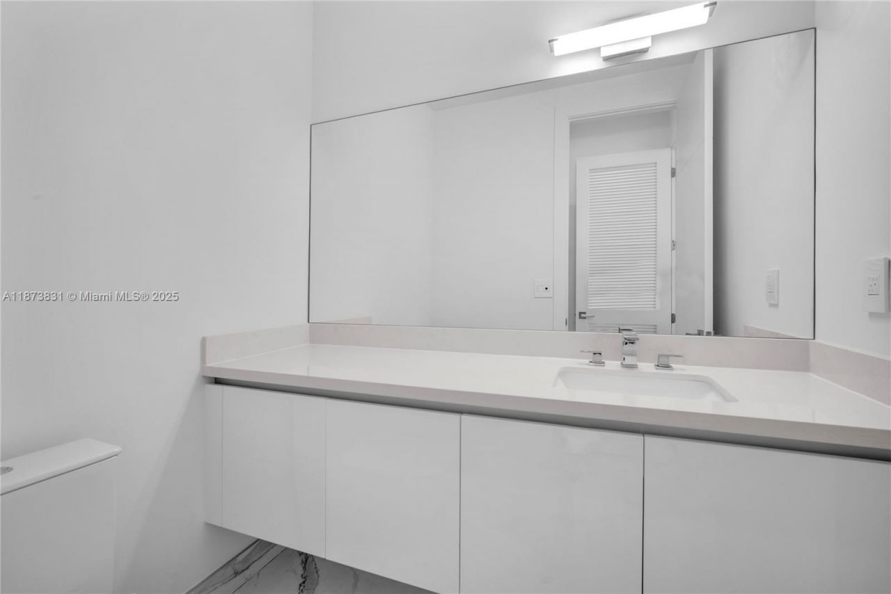 16572 S Botaniko Dr S, Weston, FL 33326 Photo