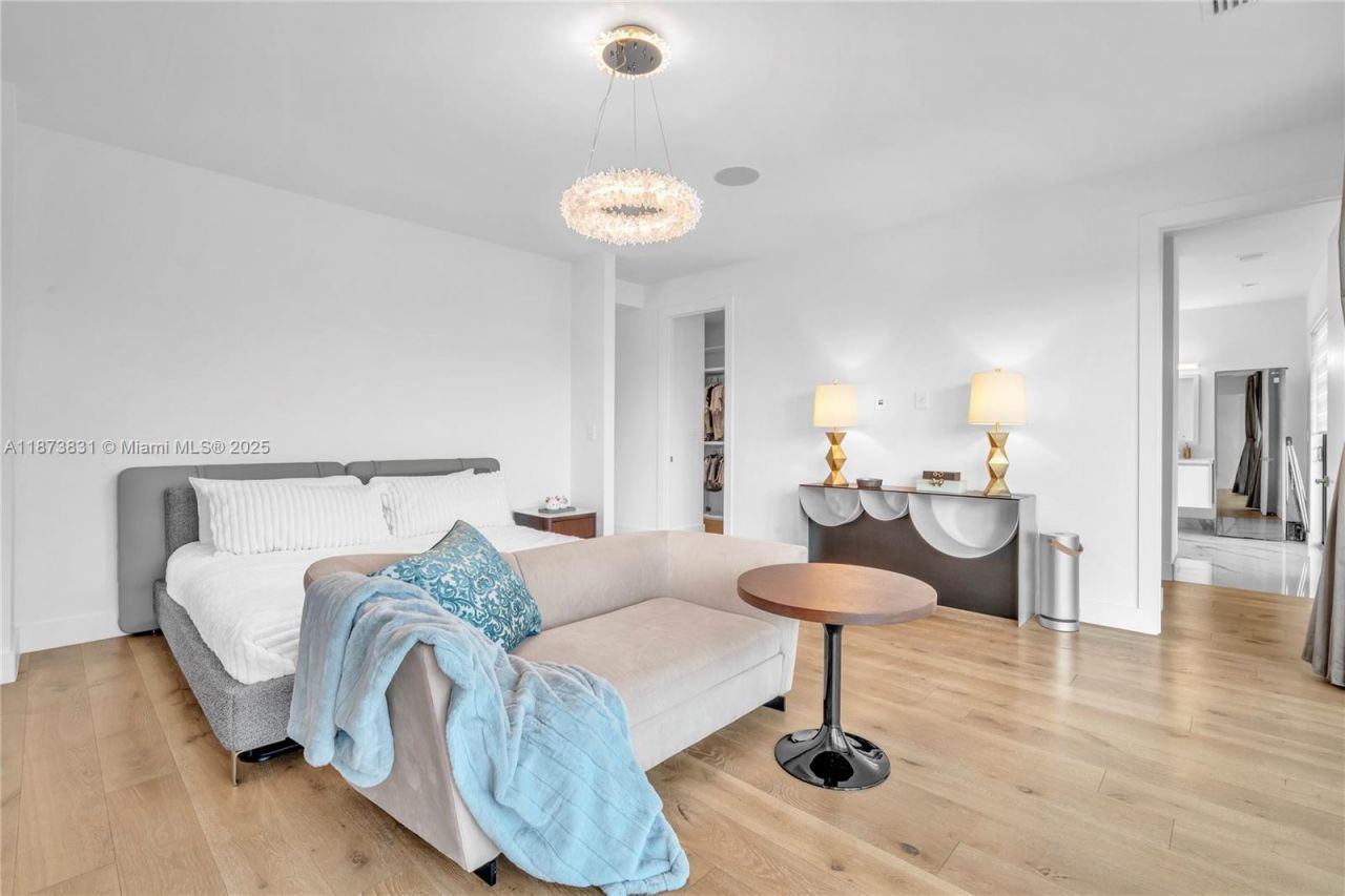 16572 S Botaniko Dr S, Weston, FL 33326 Photo