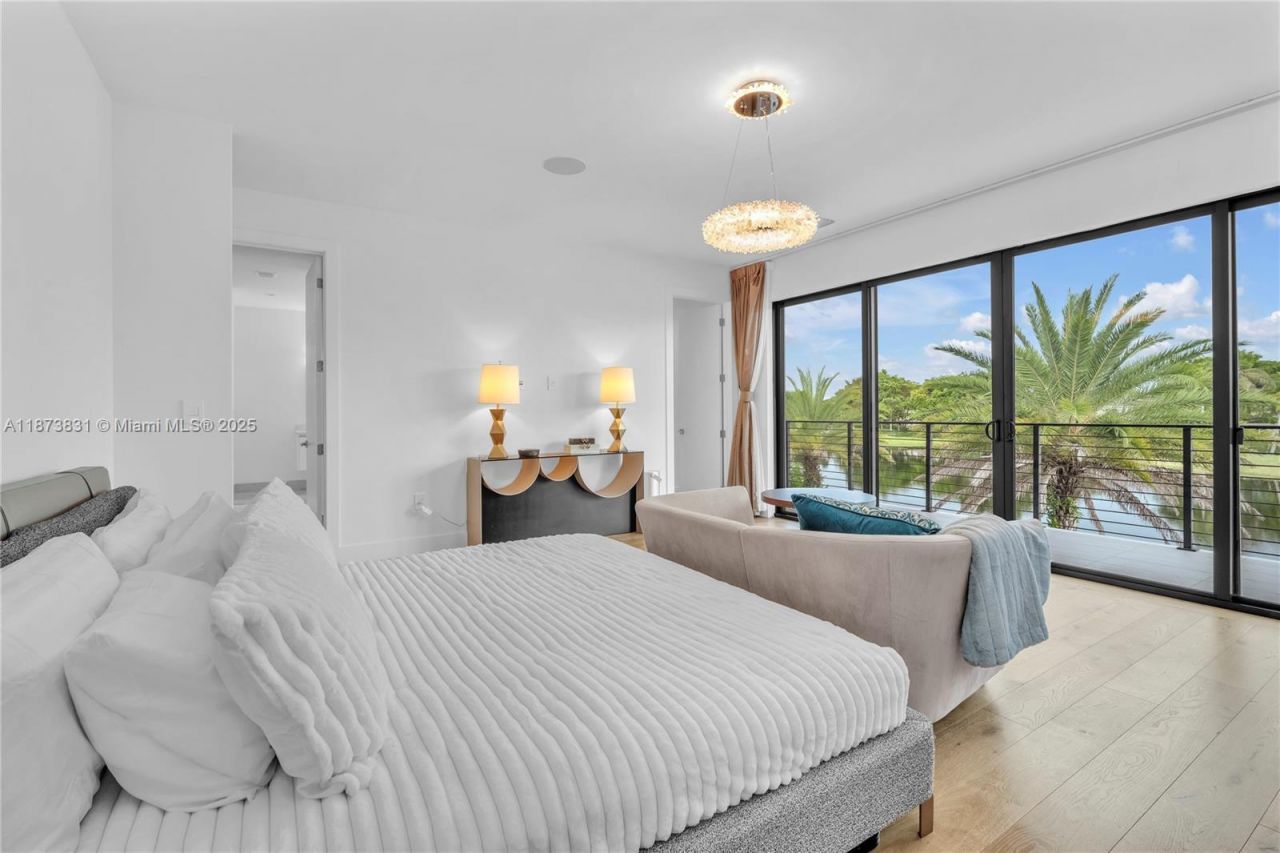 16572 S Botaniko Dr S, Weston, FL 33326 Photo