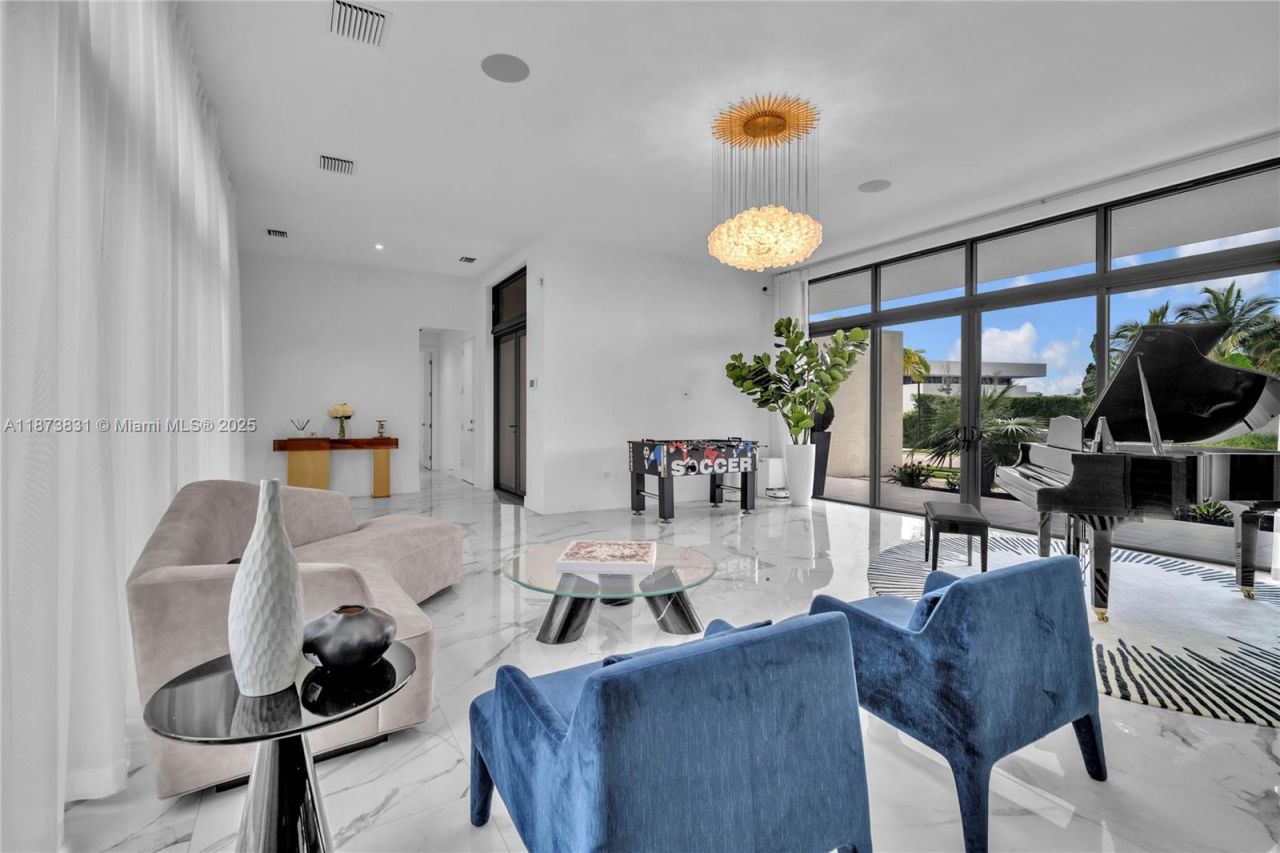 16572 S Botaniko Dr S, Weston, FL 33326 Photo