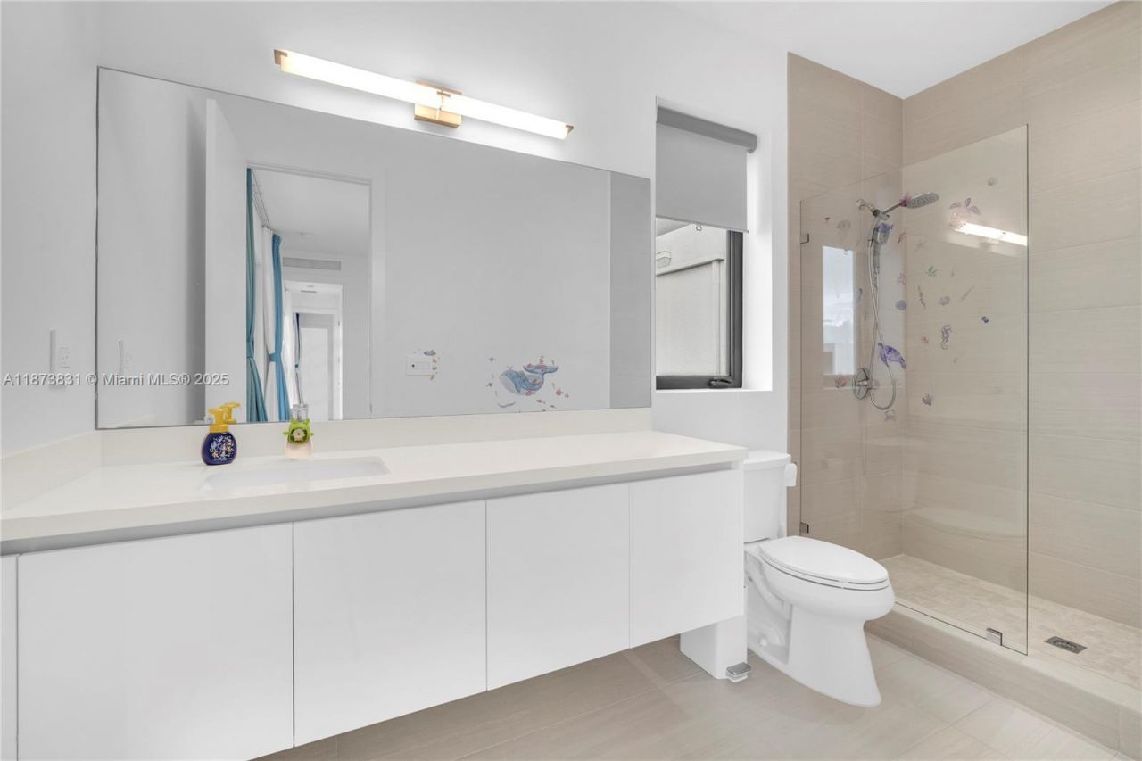 16572 S Botaniko Dr S, Weston, FL 33326 Photo