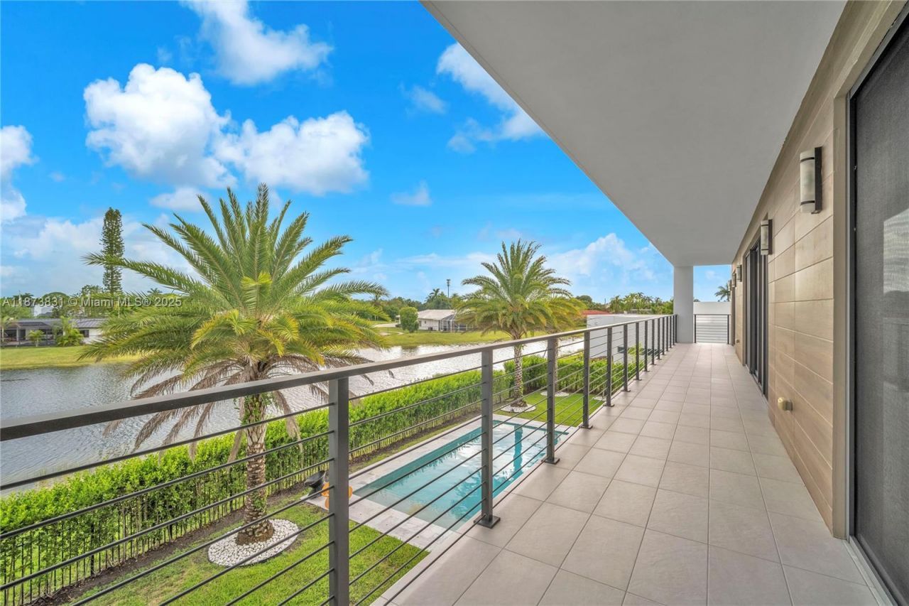 16572 S Botaniko Dr S, Weston, FL 33326 Photo