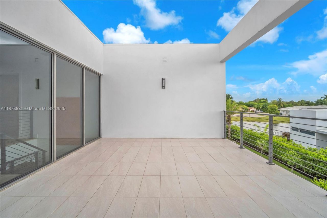 16572 S Botaniko Dr S, Weston, FL 33326 Photo