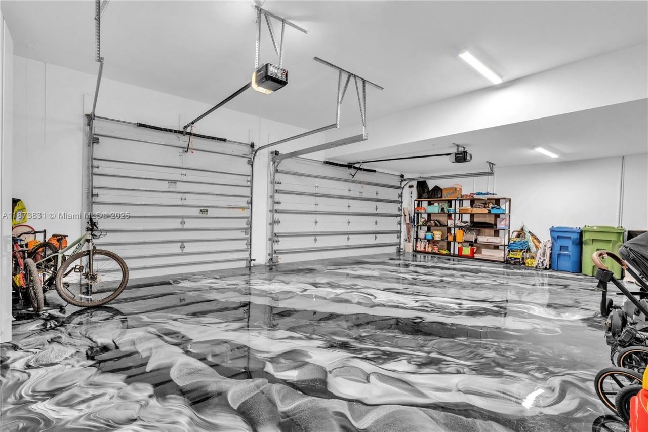 16572 S Botaniko Dr S, Weston, FL 33326 Photo