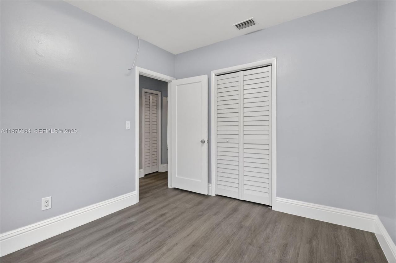 2945 SW 16th St, Miami, FL 33145 Photo