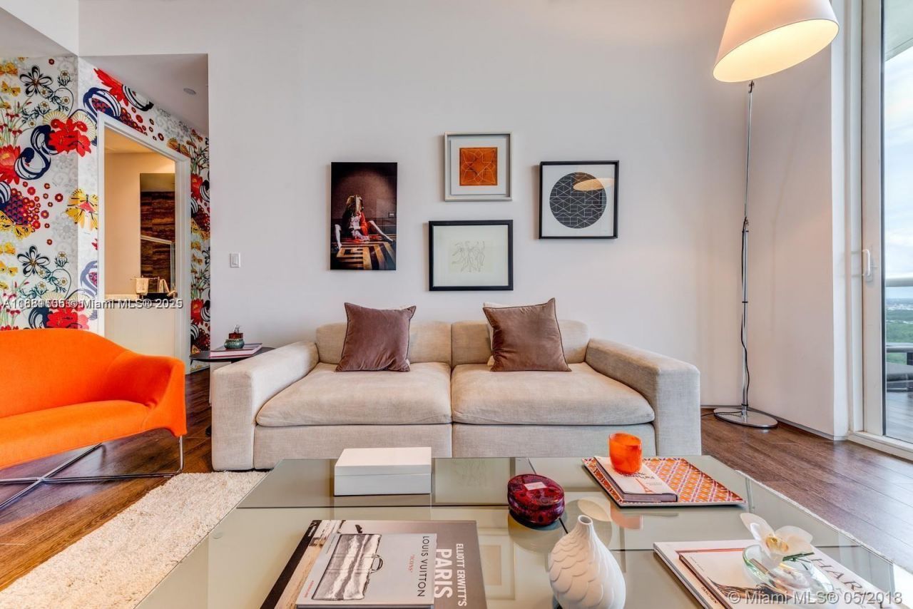 15811 Collins Ave, Unit 3205, Sunny Isles Beach, FL 33160 Photo