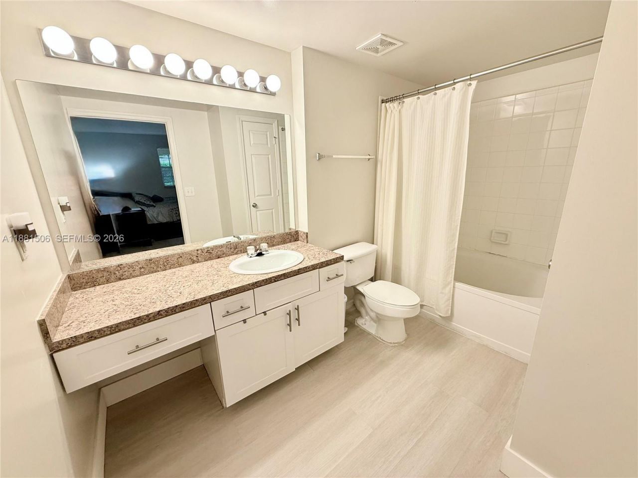 11700 SW 1st St, Unit 3104, Pembroke Pines, FL 33025 Photo