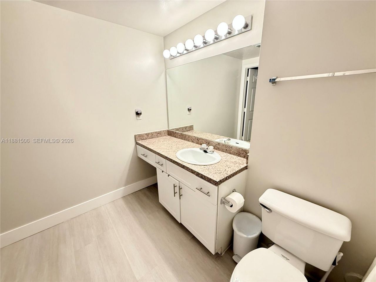 11700 SW 1st St, Unit 3104, Pembroke Pines, FL 33025 Photo