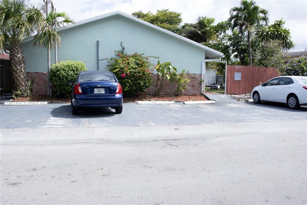 2651 Riverland Dr, Fort Lauderdale, FL 33312 Photo