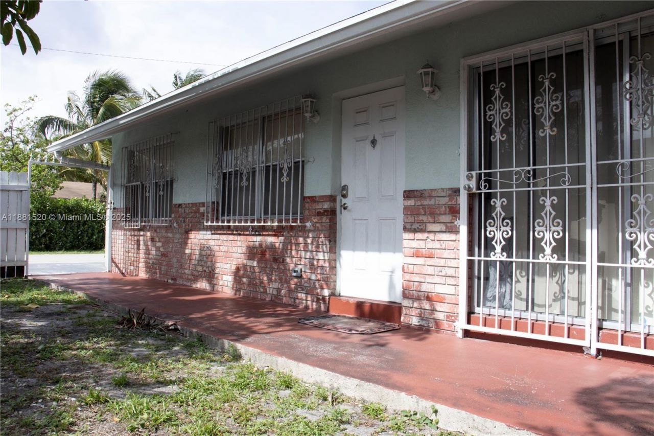 2651 Riverland Dr, Fort Lauderdale, FL 33312 Photo