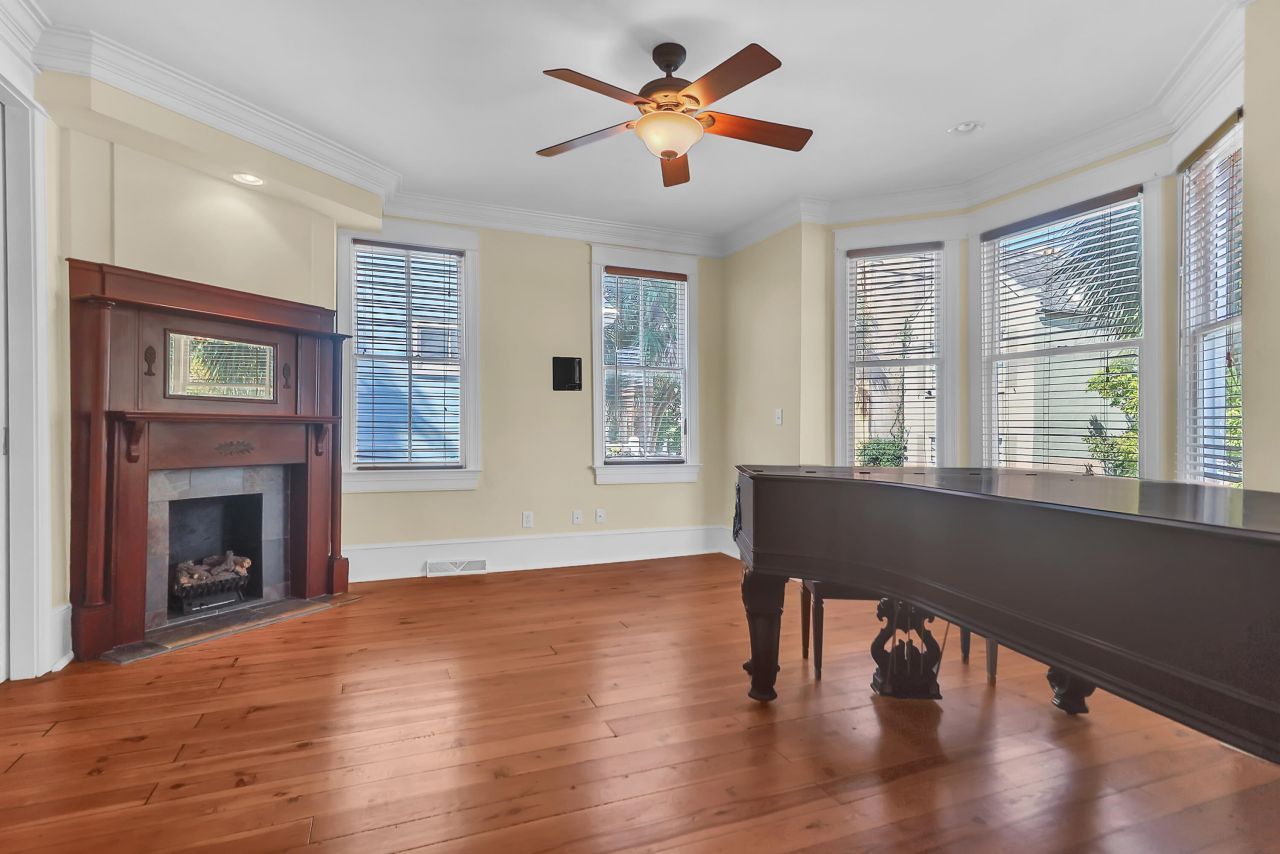 31 Society Street Photo 5