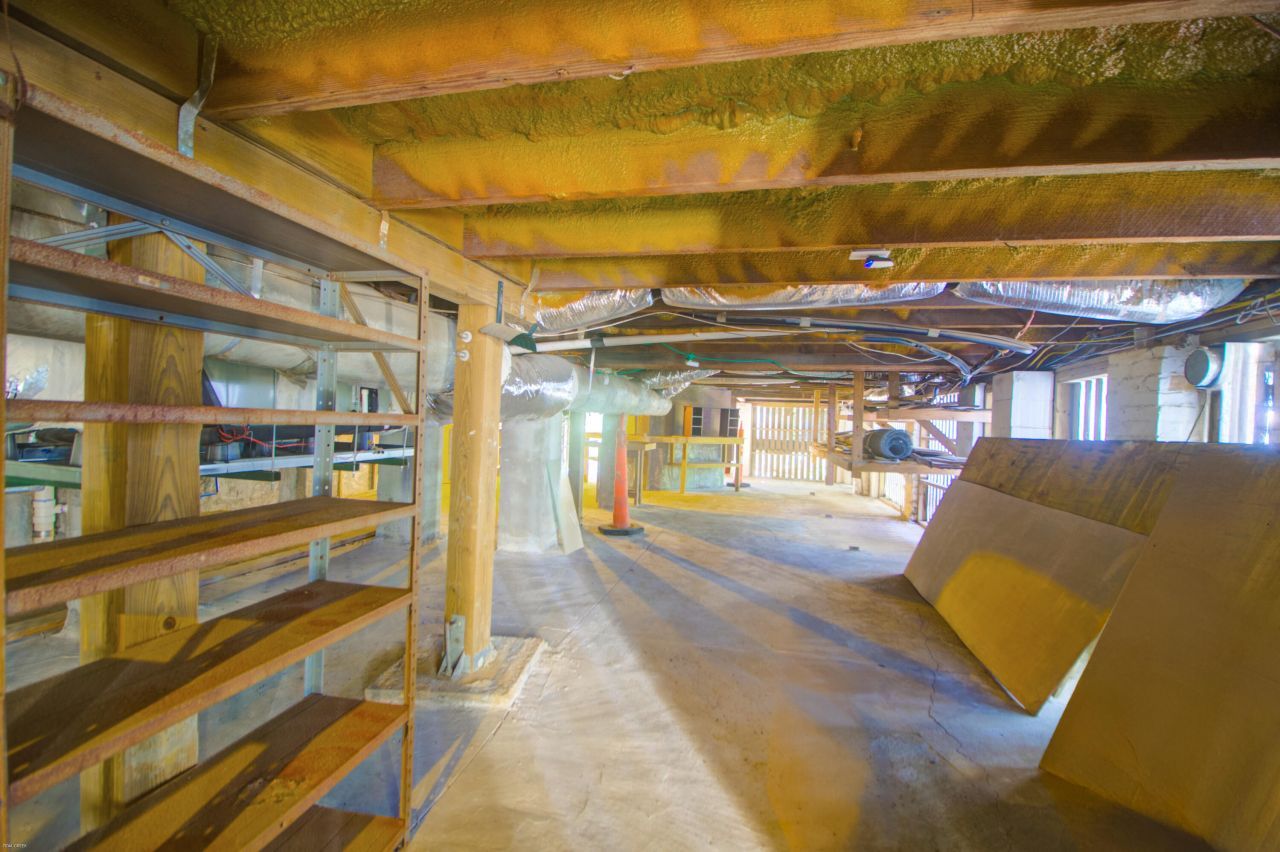 31 Society Street Photo 51